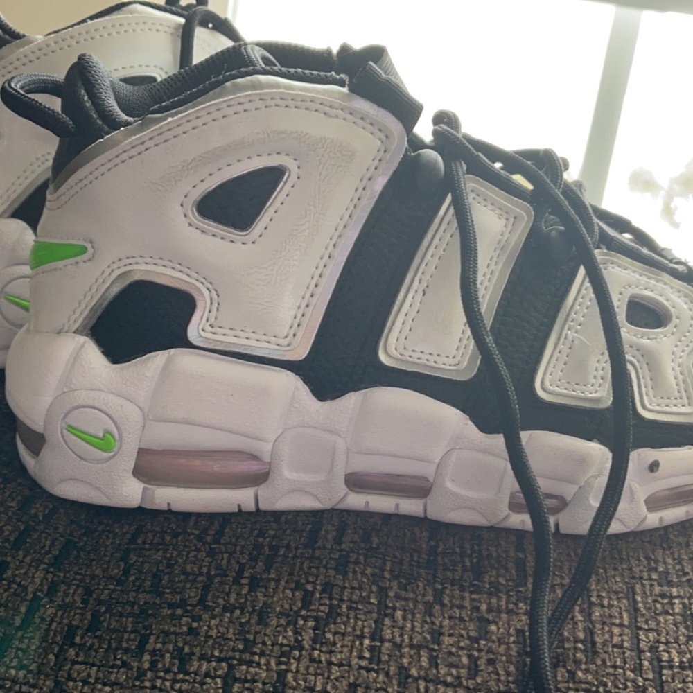 Nike Uptempo